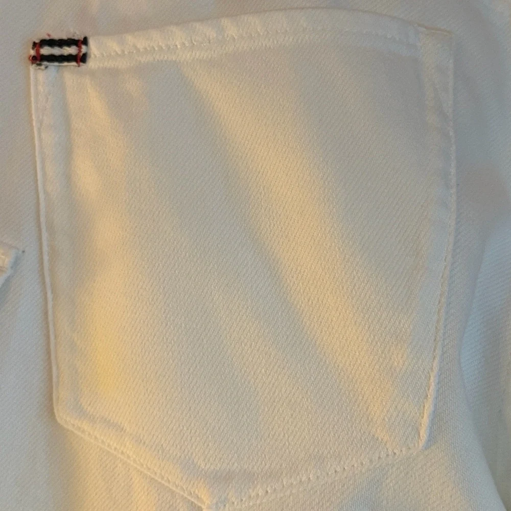 ALICE + OLIVIA Cay Cargo Jean - Picture 10 of 16